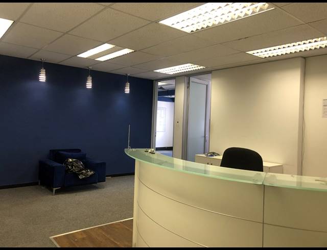 365M² OFFICE TO LET IN ROSEBANK